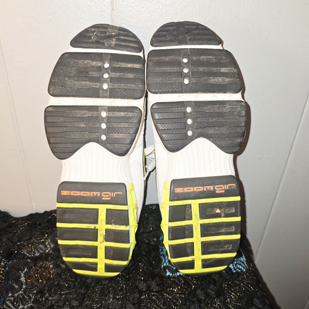 NIKE ZOOM AIR FIRE SIMMIT WHITE & VOLT 8.5 Women's CW3876-104 Sneakers - Picture 3 of 7